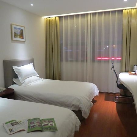 Yiting Si Ji Hotel Nantong Gongnong North Road Exterior foto